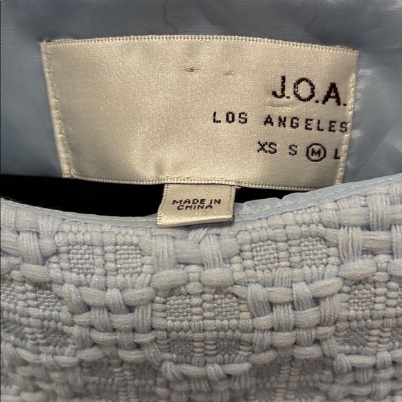 Light Blue Textured Blouse - Picture 3 of 3